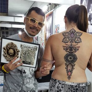 Lindo trabalho por Rodrigo Tanigutti! #RodrigoTanigutti #tatuadoresbrasileiros #pontilhismo #dotwork  #mandala #SãoPaulo