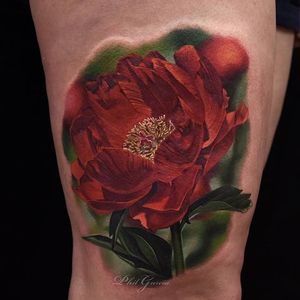 A vibrant peony by Phil Garcia (IG—philgarcia805). #color #flowers #peony #PhilGarcia #realism