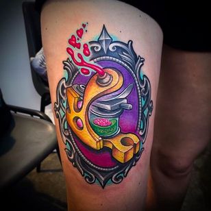 Tatuaje de máquina de tatuaje de bobina increíble de Andrea Lanzi.  #andrealanzi #nuevaescuela #tattoomachine #nuevoestiloescolar