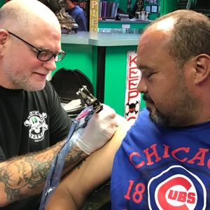 A Cubs fan getting a tattoo. #Chicago #ChicagoCubs #Cubs #Baseball #MLB