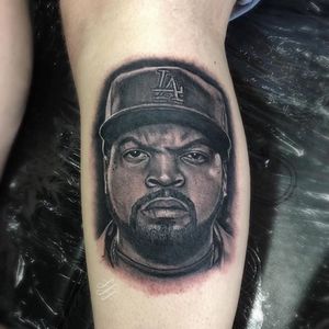 Ice Cube Tattoo by Lewis Hazlewood #icecube #icecubetattoo #rapper #rappertattoo #portrait #portraittattoo #gangsterrap #musician #musiciantattoo #LewisHazlewood