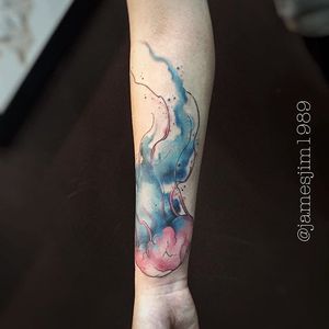 Watercolor jellyfish tattoo by Russell Van Schaick. #RussellVanSchaick #findyoursmile #watercolor #jellyfish #marine