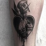 Blackwork romantic scene tattoo by Neil Dransfield. #NeilDransfield #blackwork #neotraditional #blackandgrey #mashup #heart #rose #lovers #couple #romance #rain
