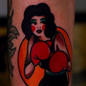 Lovin' this super cool one by Zillyta2 #ladyboxer #zillyta2 #oldschool
