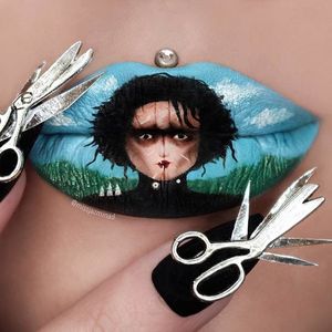 Edward Scissorhands lip art by Jazmina Danie. #JazminaDaniel #makeupartist #lipart #makeupart #edwardscissorhands #timburton