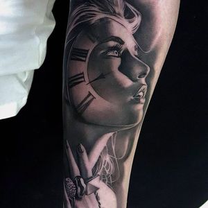 Amazing lady and clock morph tattoo by Eduard Virlan. #eduardvirlan #blackandgrey