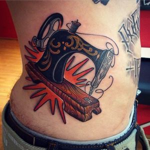 Sewing Machine Tattoo by @vtimv #sewingmachine #traditional #vintagetattoos #vintage #sewing