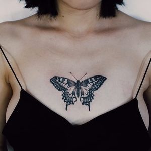 Papillon by Jinpil Yuu #JinpilYuu #blackandgrey #fineline #butterfly #wings #papillon #nature #insect #tattoooftheday
