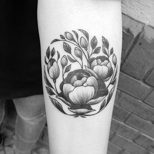 Delicate peonie blackwork tattoo #Peonie #peonietattoo #flower #blackwork #linework #flowertattoo #GeorgieHarrison