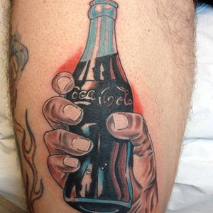 Coca-Cola bottle tattoo by Jordi Mateu #JordiMateu #coketattoo #cocacola #coke