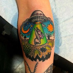 Alien Abduction Tattoo by Jon Larson @LarsonTattoos111 #JonLarson #LarsonTattoos #Neotraditional #Bright_and_Bold #Alien #UFO #Extraterrestrial