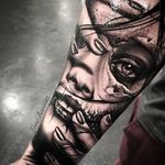 Skull woman tattoo by Levi Barnett. #blackandgrey #realism #skull #woman #LeviBarnett
