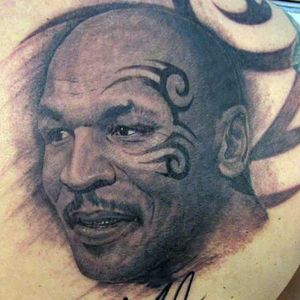 This fantastic portrait of an elder Tyson captures his infamous facial tattoo. By Sergey Rikhter (Via Instagram SergeyRikhter) #MikeTyson #sports #boxing #facetattoos #SergeyRikhter #portrait