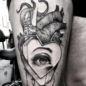Surrealistic tattoo by Gaston Tonus #GastonTonus #sketch #surrealistic #graphic #monochrome #monochromatic #blackwork #dotwork #heart #anatomicheart #tentacle #eye