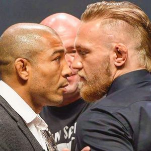 During a staredown with Jose Aldo, McGregor kept asking to move closer because, "I want to smell his pussy." #ConorMcGregor #UFC #MMA