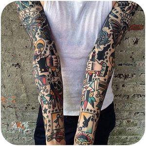Bold Traditional sleeve made by Dan Santoro. (Instagram: @dan_santoro) #traditional #flash #sleeve #DanSantoro #SmithStreet