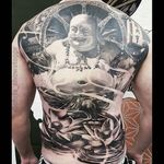 Buddha by Chris Mata'afa just chilling on this guy's back (IG—chris_showstoppr). #blackandgrey #Buddha #ChrisMataafa #realism