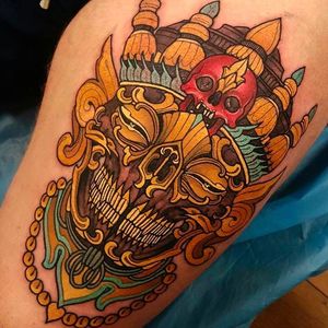 Magnificent looking skull tattoo with all the awesome details. #ElliottWells #skull #oriental #neooriental