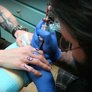 The tattooing begins #Shakycode #vlogger #tattooed #knuckles #video
