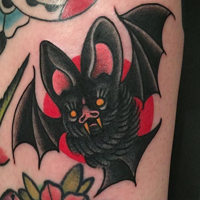 Tatuaje de murciélago por Vinny Morris