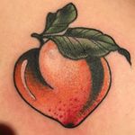 Peach tattoo by Torie Wartooth. #peach #fruit