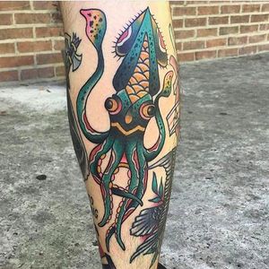 Squid by Johnny Stallings (via IG -- area54tattoos)  #johnnystallings #squid #psychadelic #traditional