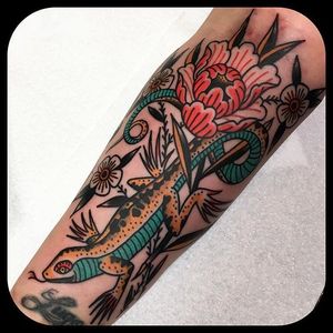 Lizard tattoo by Leonie New. #LeonieNew #traditional #lizard