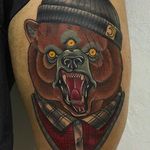 Cool three-eyed bear tattoo by Mattia Faggiano @mattiafaggiano_tattoo #MattiaFaggiano #Bear #BearTattoo #threeeyed #neotraditional