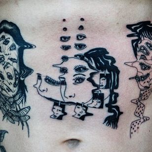 Las muchas caras.  Tatuaje de Julian Llouve.  #JulianLlouve #blackwork #linework # ilustrativo #surrealista #ojo #ladyhead #retrato #globos de los ojos #mole #mariposa #patrón # distorsionado