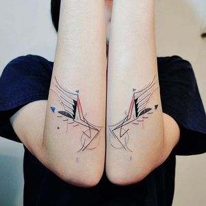 Geometric semi-abstract wings tattoo by Hill. #Hill #HillTattoo #geometric #semiabstract #wings