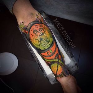 Neo Traditional Gorilla Tattoo by Matt Curzon #Gorilla #GorillaTattoo #NeoTraditionalGorilla #NeoTraditionalTattoo #MattCurzon