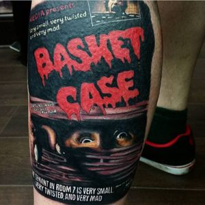 One of Alex Wright's (IG—thealexwright) movie posters of a more obscure horror film, Basket Case. #AlexWright #awesome #BasketCase #cultclassics #color #movieposters #realism