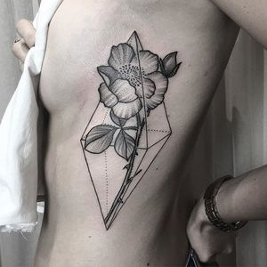 Dotwork wild rose tattoo by Klaudia Holda. #dotwork #blackwork #KlaudiaHolda #wildrose #botanical #flower