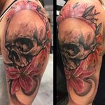 Awesome skull tattoo by Nick McNulty #NickMcNulty #skull #skulltattoo #flowers