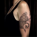 Ornamental tattoo by Pedro Contessoto #PedroContessoto #ornamental #blackwork