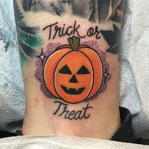 Pumpkin Tattoo by Courtney Raimondi #pumpkin #brightandbold #contemporary #NYartist #CourtneyRaimondi