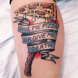 Me dê pizza ou me dê a morte #ChrisDavid #PizzaTattoo #pizzalovers #pizza #pizzaday #diadapizza #morte #death #foice