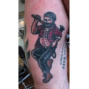 Big boy pin up tattoo by Jamie August. #JamieAugust #pinup #bigboypinup #man #pinupman #lumberjack #trad #traditional #traditionalamerican
