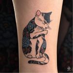 Monmon cat tattoo by Iditch #Iditch #traditional #neotraditional #cat #japanese #monmoncat