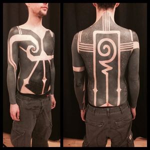 Blackwork tattoo bodysuit by Gerhard Wiesbeck @gerhardwiesbeck #blackwork #gerhardwiesbeck