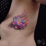 Lotus tattoo by Alberto Cuerva #AlbertoCuerva #graphic #watercolor #lotus