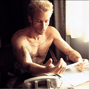 Guy Pearce from Christopher Nolan's Memento. #cinema #film #GuyPierce #Memento #tattoosinmovies #tattooedcharacters