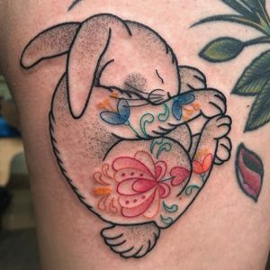 Bunny tattoo by Valeria Marinaci #ValeriaMarinaci #bunnytattoo #color #linework #illustrative #folktraditional #flowers #floral #bunny #rabbit #nature #animal #easter