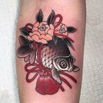 Happy fishes by Som Nakburin #SomNakburin #color #Japanese #neotraditional #mashup #goldfish #tassel #peony #flowers #leaves #rope #fish #nature #luck #tattoooftheday