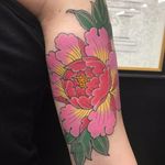 Pink Peony by Dan Bythewood, artist at Adorned #danbythewood #adorned #Japanese #color #peony #leaves #flower #nature #tattoooftheday