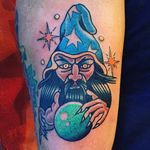 Rad looking wizard tattoo done by Luca Sala. #LucaSala #OldInkTattoo #boldtattoos #solidtattoos #wizard