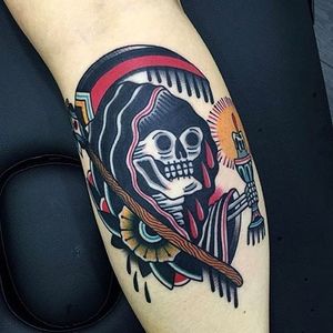 Death comes a'knockin'. #AlmagroTattooer #Traditional #neotraditional #skull #grimreaper