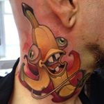 Insane banana neck tattoo by Jamie Ris. #jamieris #banana #bananatattoo #anthropomorphicbananatattoo