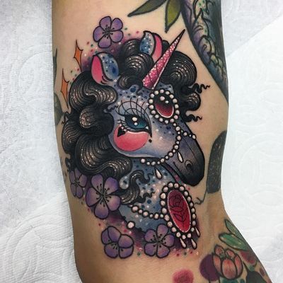 Tattoo by Roberto Euan #RobertoEuan #newtraditional #color #horse #unicorn #flowers #floral #pearls #gems #jewel #rose #heart #sparkle #stars