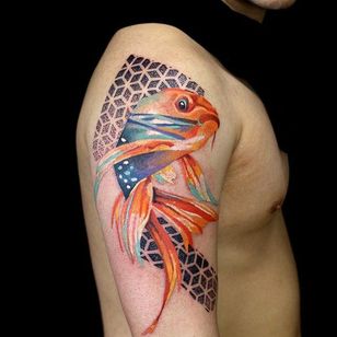 Tatuaje de pez por Martynas Šnioka